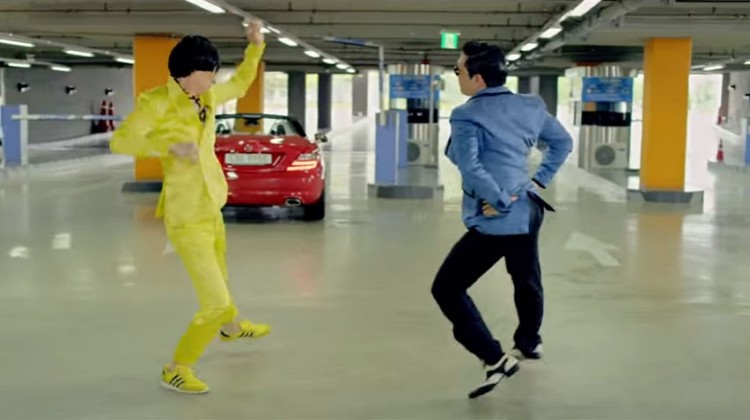 「PSY(サイ)のカンナムスタイル」MVに出演した時のユ・ジェソク 「PSY(サイ)のカンナムスタイル」MVに出演した時のユ・ジェソク