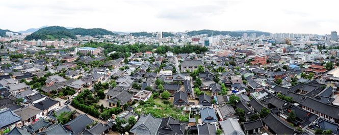 全州(전주)の韓屋村(한옥마을)<br />全州観光公社の写真 全州(전주)の韓屋村(한옥마을)<br />全州観光公社の写真